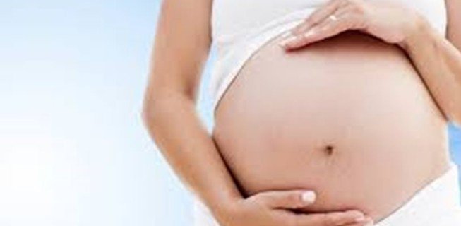 Παρένθετη μητρότητα: Από 50.000 έως 70.000 ευρώ ζητούν οι «δανεικές» μητέρες